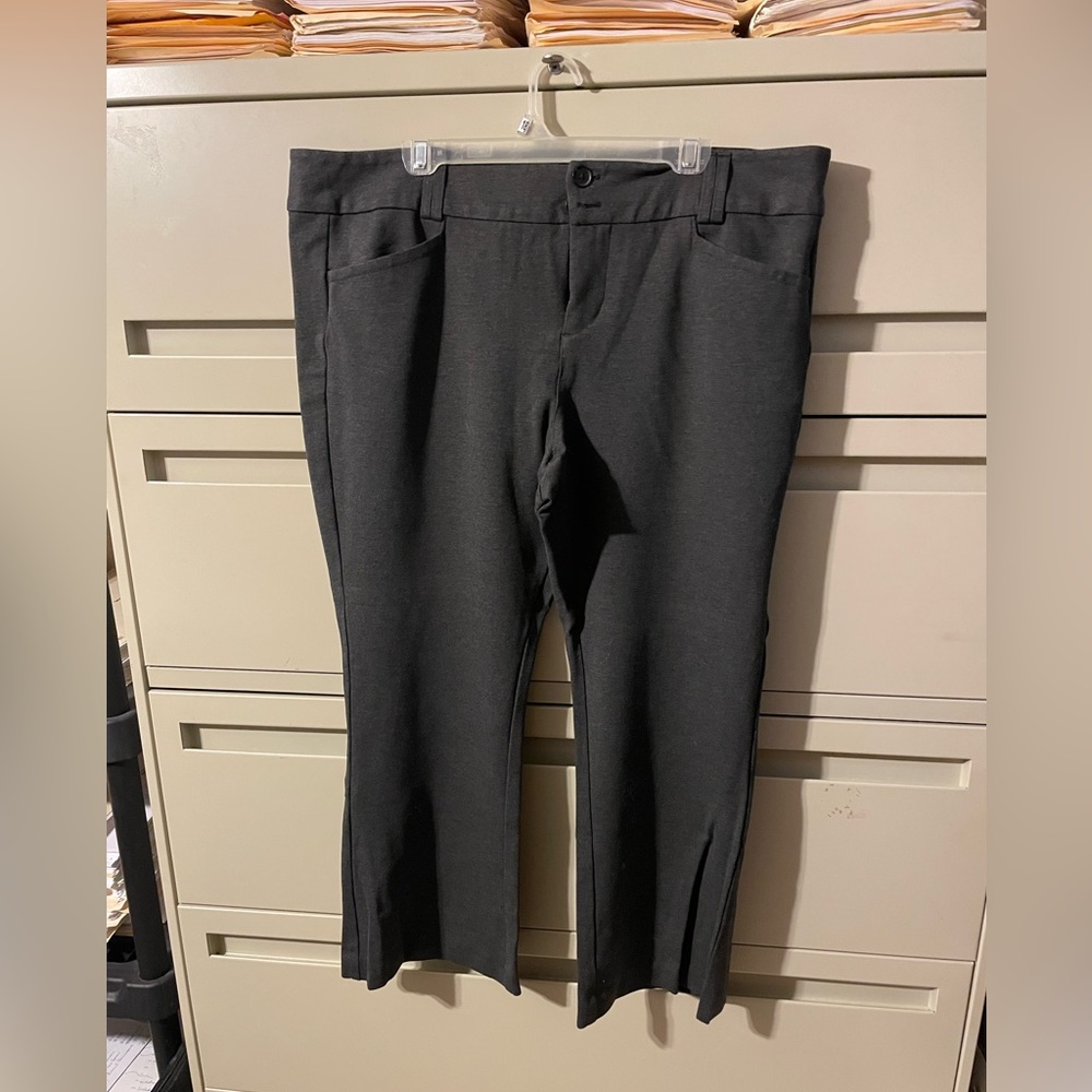 EUC Torrid Gray Ponte Dress Pant Size 22